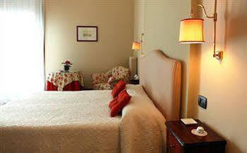 Alla Marina Bed And Breakfast ตราปานี ภายนอก รูปภาพ